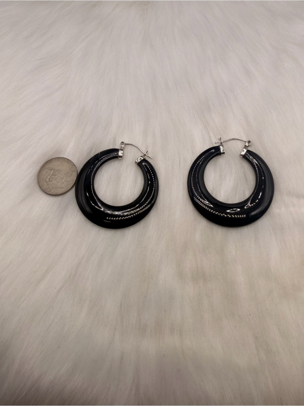 925 Sterling Silver Big Onyx Hoops Earrings. - Picture 6 of 7